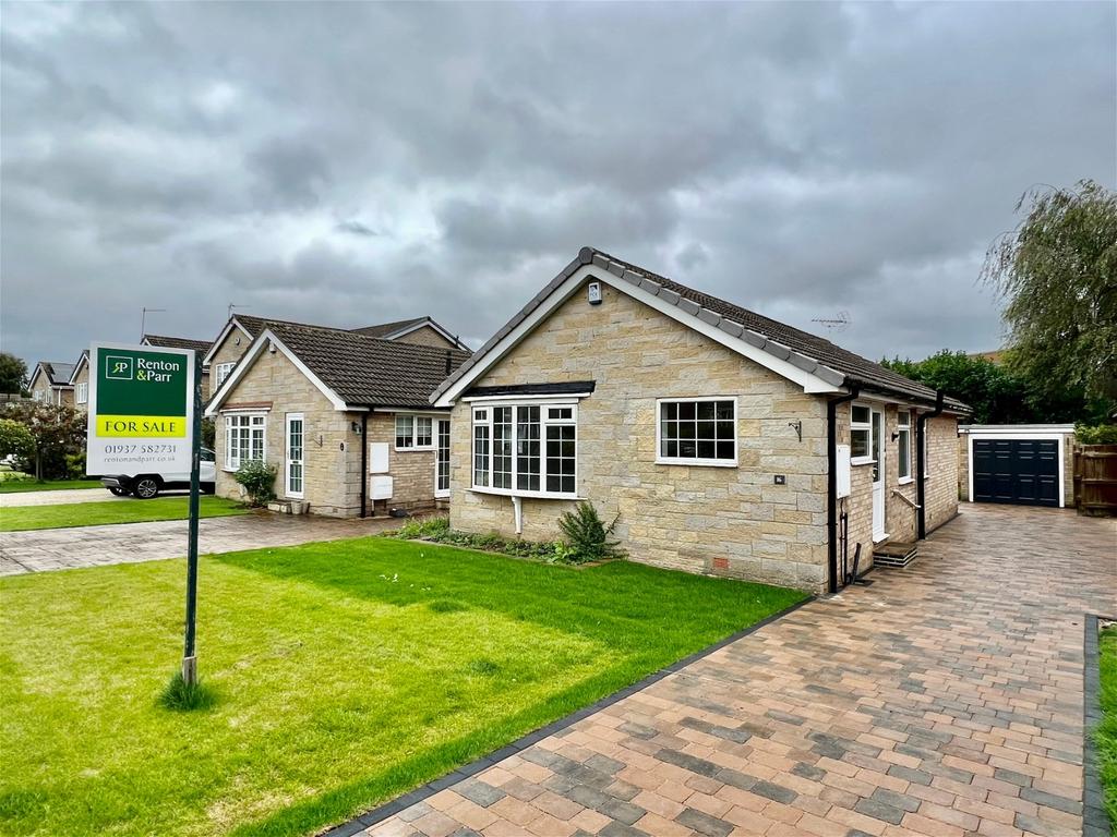 Wetherby, Otterwood Bank, LS22 2 bed detached bungalow for sale £399,950