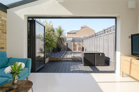 37 Park Road, Kingston Upon Thames, KT2 6BX