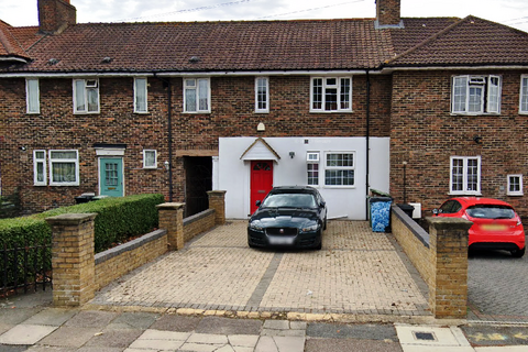 3 bedroom terraced house to rent - Moremead Road, London SE6