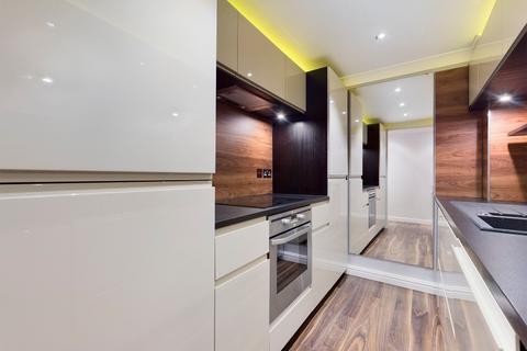 2 bedroom flat to rent, Manheim Quay, Marina, Swansea, SA1