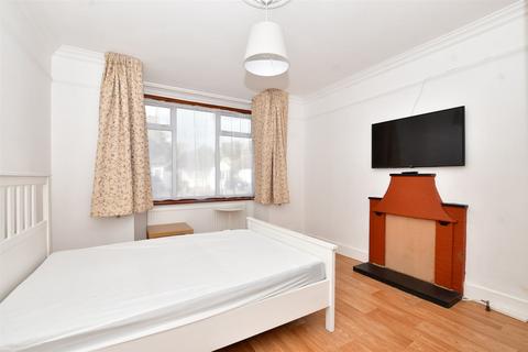 49 Senga Road, Wallington, SM6 7BG