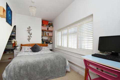43 Liddon Road, Bromley, BR1 2SR