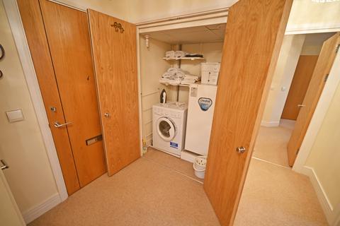 2 bedroom flat for sale, High Street, Tettenhall WV6