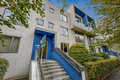 Flat 3, 16 Harbour Road, Portishead, Bristol, BS20 7JG