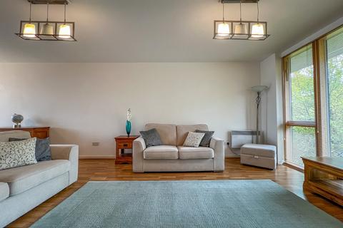Flat 3, 16 Harbour Road, Portishead, Bristol, BS20 7JG