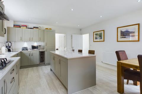 5 Cartmel Close, Towcester, NN12 6UA