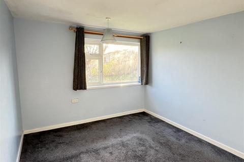 10 Carlyon Close, Exeter, EX1 3AZ