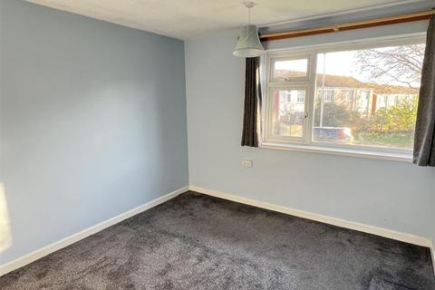 10 Carlyon Close, Exeter, EX1 3AZ