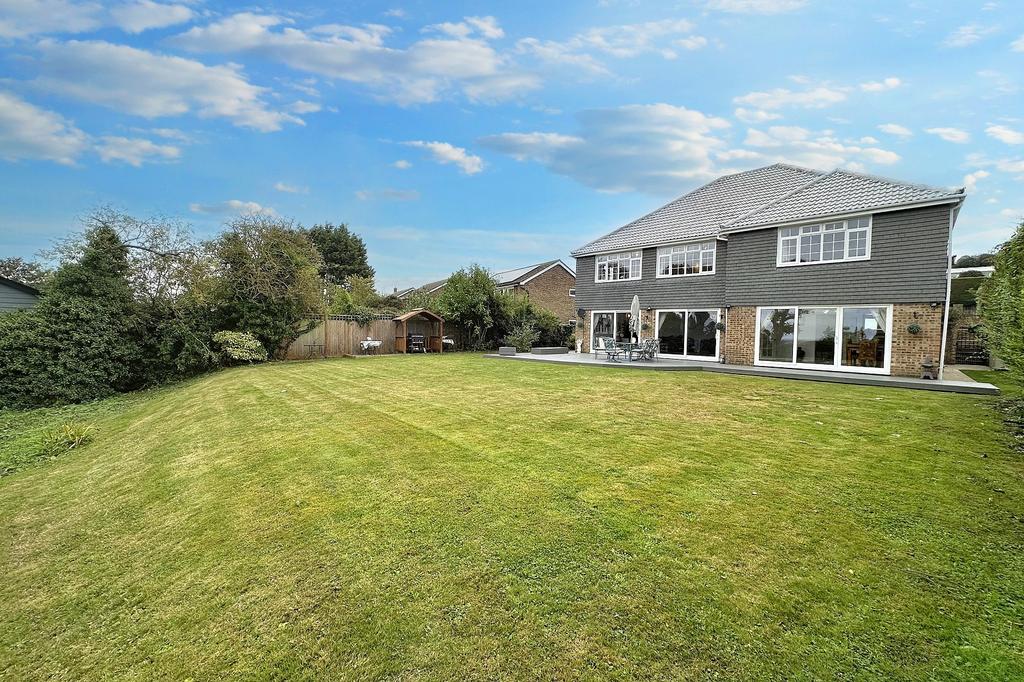 Cliff Road, Hythe, Kent. CT21 6 bed detached house for sale £1,395,000
