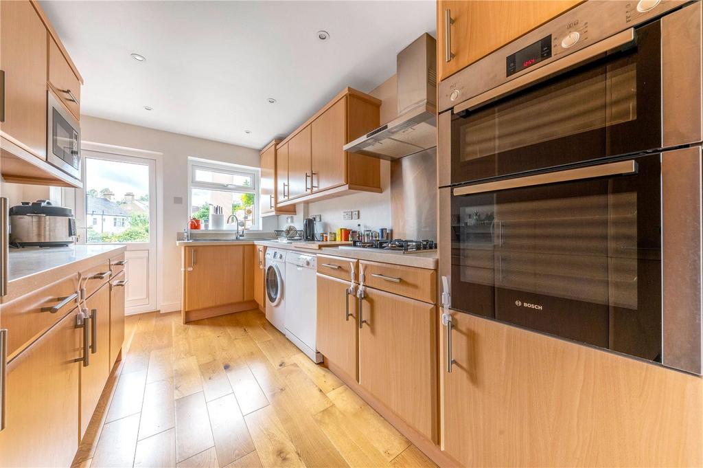 The Chase, Bromley, BR1 4 bed terraced house £850,000