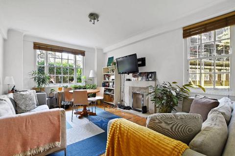 2 bedroom flat for sale, Chalk Farm NW3