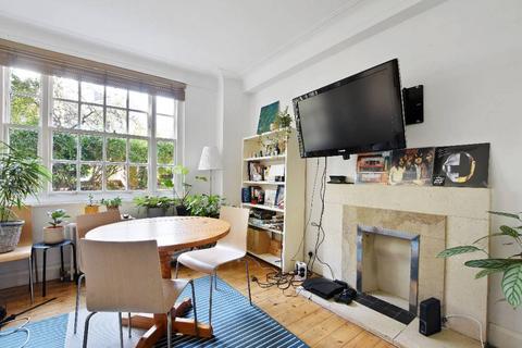 2 bedroom flat for sale, Chalk Farm NW3