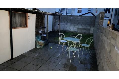 7 bedroom end of terrace house for sale, Coburn Street, Cathays, Cardiff