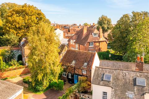 2 bedroom house for sale, Parsons Fee, Aylesbury, Buckinghamshire, HP20