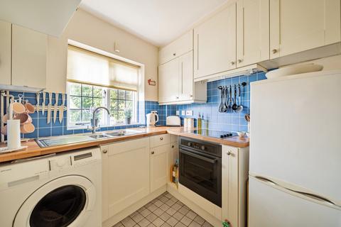 2 bedroom house for sale, Parsons Fee, Aylesbury, Buckinghamshire, HP20