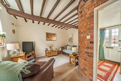 2 bedroom house for sale, Parsons Fee, Aylesbury, Buckinghamshire, HP20