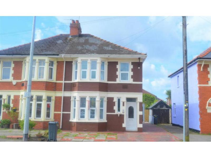 Merthyr Road, Whitchurch, Cardiff 3 bed semidetached house £315,000