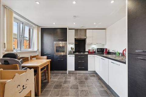 Flat 1/1, 67 Craigend Circus, Glasgow, G13 2TY