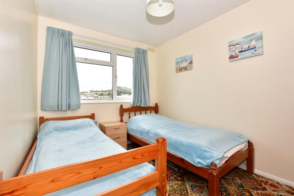 Monks Lane, Freshwater, Isle of Wight 2 bed park home for sale £124,000