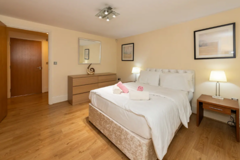 3 bedroom flat to rent, Kings Road, Reading, Berkshire