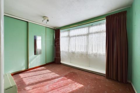 1 bedroom flat for sale, Windemere Court, Calder Road, Stourport, DY13 8QD
