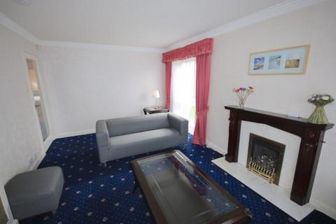 2 bedroom flat to rent, Myreside Court, Edinburgh, EH10