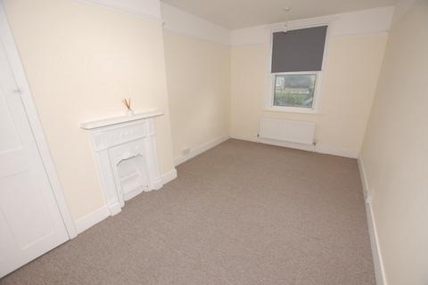 7 Station Road, Folkestone, CT19 4AY