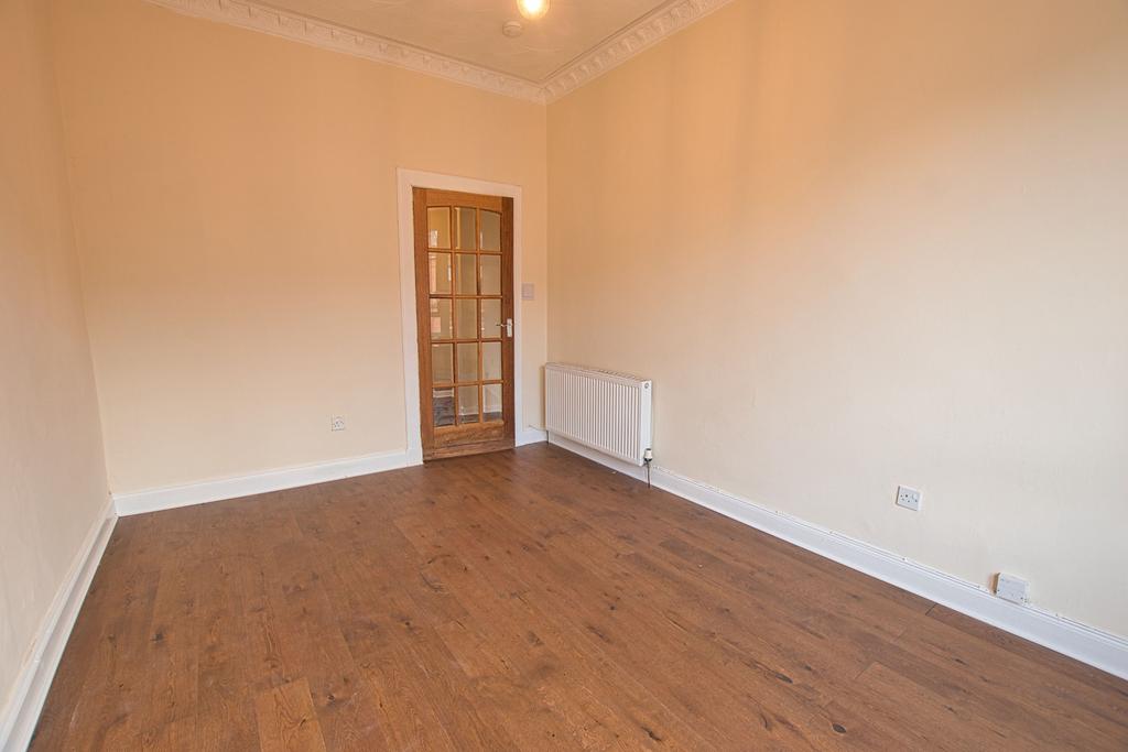 Braeside Street, Flat 3/2, North... 2 bed apartment £995 pcm (£230 pw)