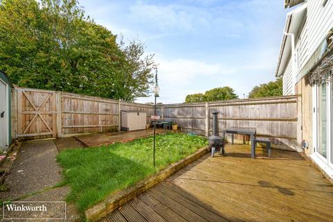 607 Abbey Road, Basingstoke, RG24 9ET