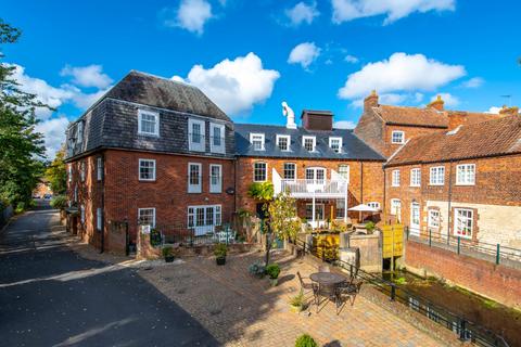 3 bedroom apartment for sale, Maltings Lofts, Mill Drive, Grantham, Lincolnshire, NG31