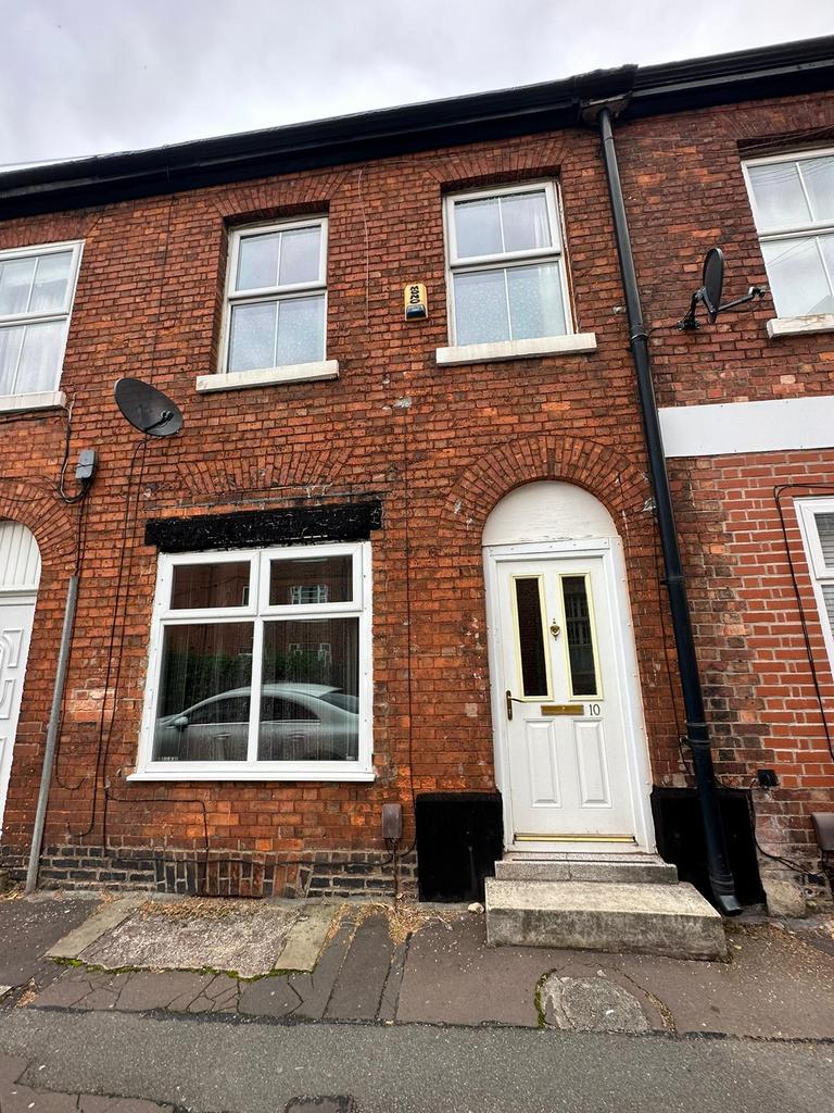 2 Bedroom Terraced for Rent