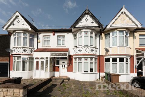 3 bedroom terraced house for sale - Rowden Road, Chingford, E4