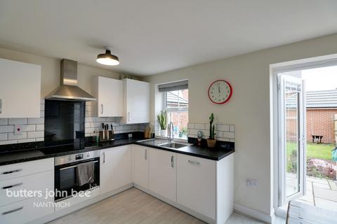 3 bedroom semi-detached house for sale - Thomas Fairfax Way, Nantwich