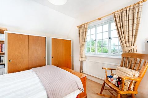 3 bedroom semi-detached house for sale, Great Horwood Road, Winslow, Buckingham, Buckinghamshire, MK18