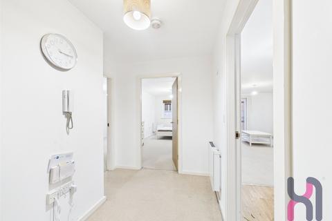 2 bedroom flat to rent, Brindley House,, 1 Elmira Way, Salford, Salford Quays, Manchester, M5