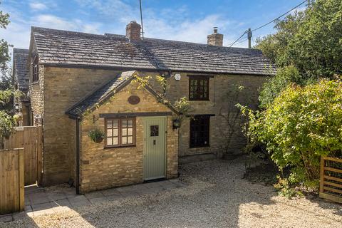 3 bedroom cottage for sale, Witney Road Finstock Chipping Norton, Oxfordshire, OX7 3DF