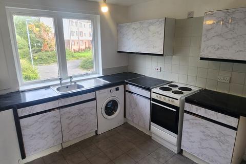 2 bedroom flat to rent - Kylemore Crescent, Forgewood