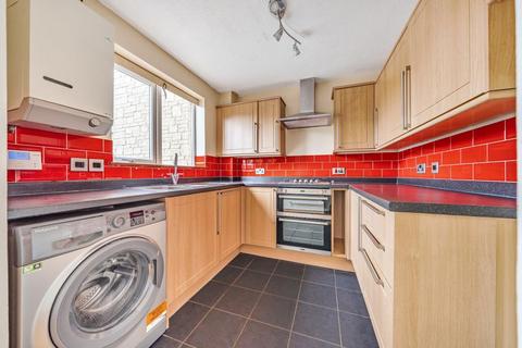 25 Barrington Close, Witney, OX28 5FJ