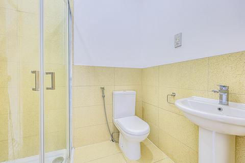 6 Cranley Road, Westcliff-on-sea, SS0 8AL