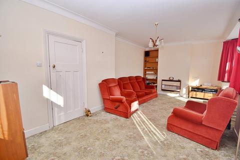 4 bedroom end of terrace house for sale - Richmond Avenue, Highams Park , London. E4 9RR