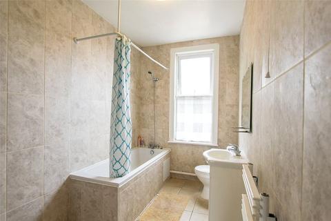 43 Central Avenue, Southend-on-sea, SS2 5HR