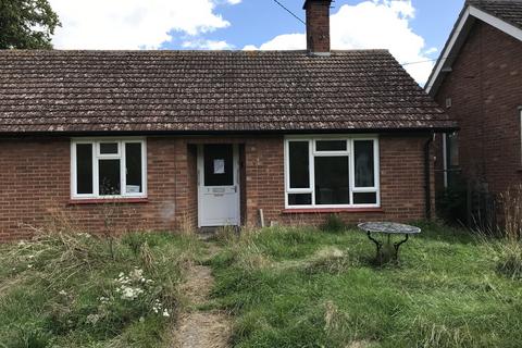 2 bedroom semi-detached bungalow for sale - Fairfield Road, Framlingham