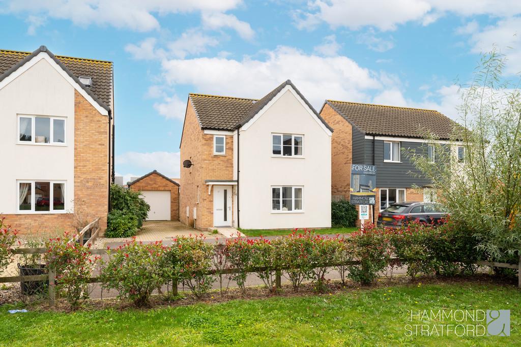Reeve Way, Wymondham 3 bed detached house £325,000