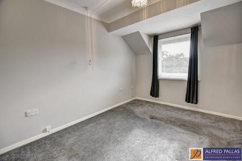 1 bedroom apartment for sale, Langholm Court, East Boldon