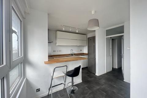 2 bedroom flat to rent - Wyndham Road, Camberwell, SE5