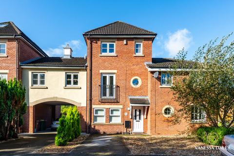 8 Avon Gardens, Cottam, Preston, PR4 0NR