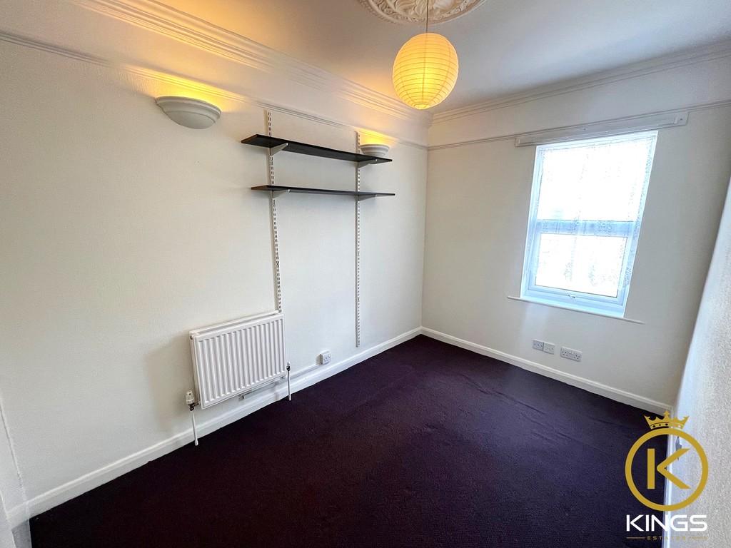 St Vincent Road 3 bed terraced house to rent £1,350 pcm (£312 pw)
