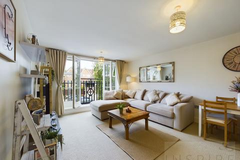 2 bedroom apartment for sale - Woodcote House Updown Hill, Haywards Heath RH16