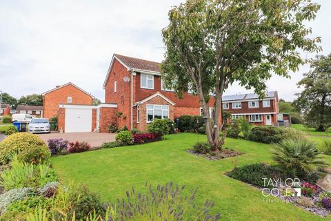 32 Hazelgarth, Wilnecote, Tamworth, B77 4HL