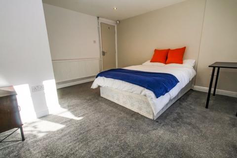 19 Grimthorpe Terrace, Leeds, LS6 3JS